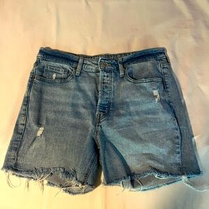 Old Navy Size 10 Straight Jean Shorts